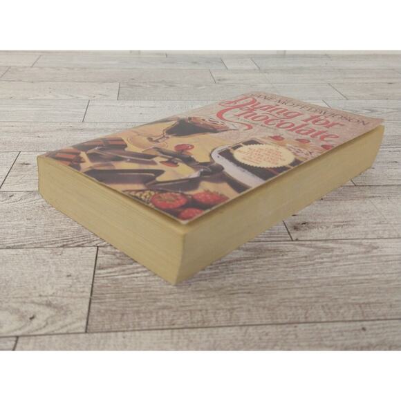 Dying for Chocolate by Diane Mott Davidson SIGNED Goldy Culinary Mystery PB - Picture 10 of 13